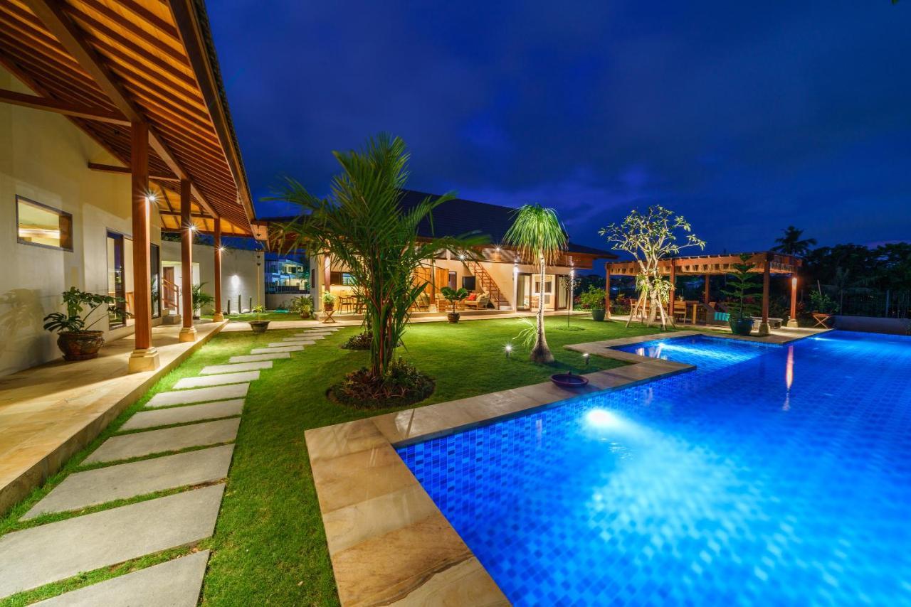 Villa Beauvida - Cozy 4- Bedroom Villa In Canggu With 18M Pool Dalung  Екстериор снимка