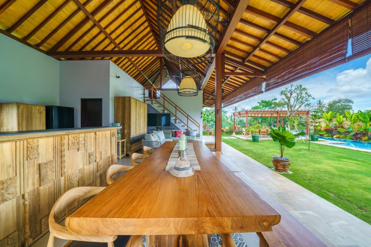 Villa Beauvida - Cozy 4- Bedroom Villa In Canggu With 18M Pool Dalung  Екстериор снимка